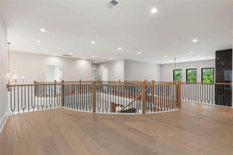 Image 52 of a home in .