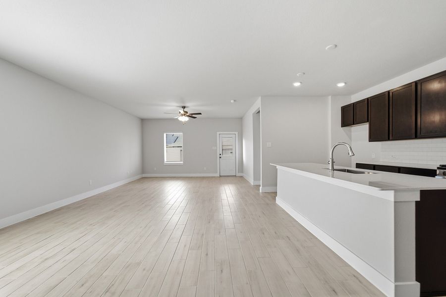 Spacious, unfurnished interior of a new home in Bluestem, Brookshire (Image 43).
