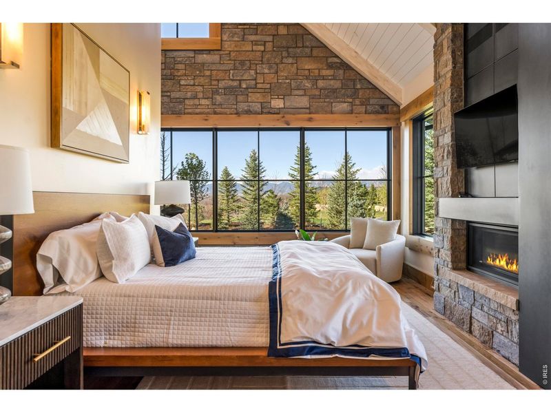 Furnished interior view inside a new home in , Lafayette (Image 5).