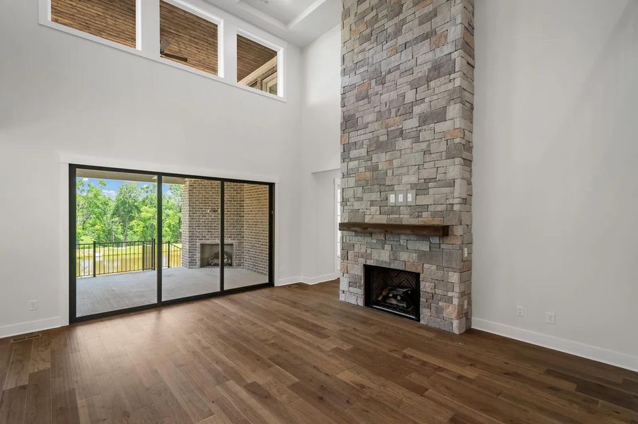 Arydale D Family room Arydale D Family room