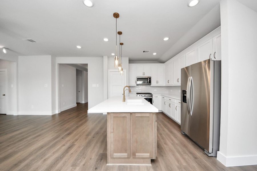 Furnished interior view inside a new home in Laurel Landing: Landmark Collection, Alvin (Image 8). Furnished interior view inside a new home in Laurel Landing: Landmark Collection, Alvin (Image 8).