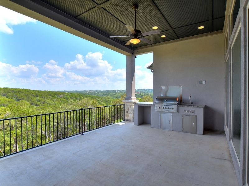 Representative exterior details of a home built from the Coronado I by Giddens Homes in Clearwater Ranch, Liberty Hill (Image 50).