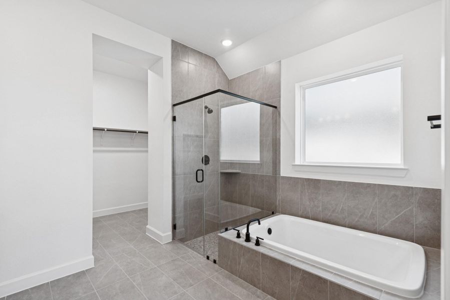 Furnished interior view inside a new home in Brookewater 55’ Homesites, Rosenberg (Image 9). Furnished interior view inside a new home in Brookewater 55’ Homesites, Rosenberg (Image 9).