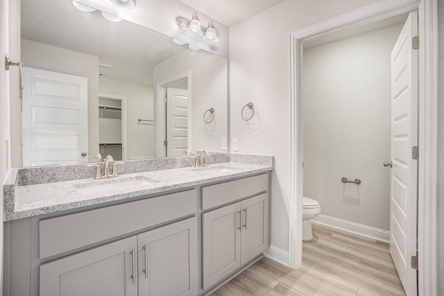 Furnished interior view inside a new home in Bayou Maison, Dickinson (Image 4). Furnished interior view inside a new home in Bayou Maison, Dickinson (Image 4).