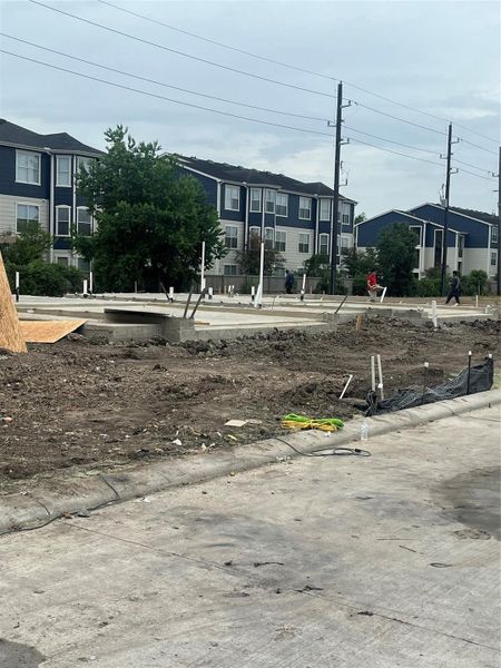 Site preparation for new homesites in , Houston (Image 7).
