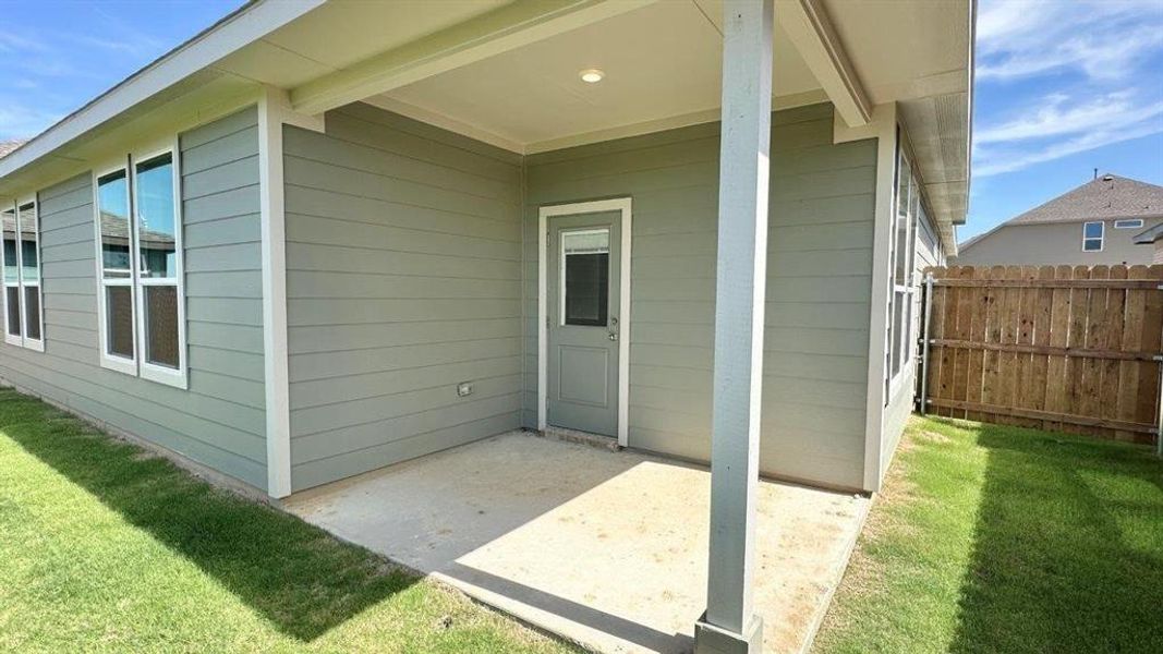 Front exterior of a new home in Rock Creek Ranch, Fort Worth, TX, highlighting curb appeal (Image 1). Front exterior of a new home in Rock Creek Ranch, Fort Worth, TX, highlighting curb appeal (Image 1).