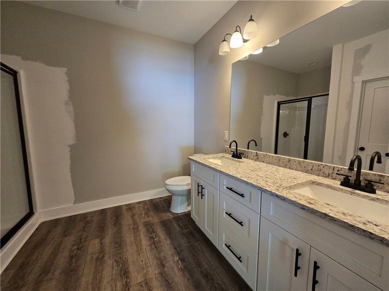 Furnished interior view inside a new home in , Lavonia (Image 6).