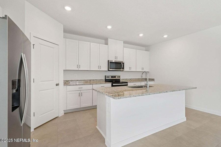 Furnished interior view inside a new home in Azalea Creek, Jacksonville (Image 8).