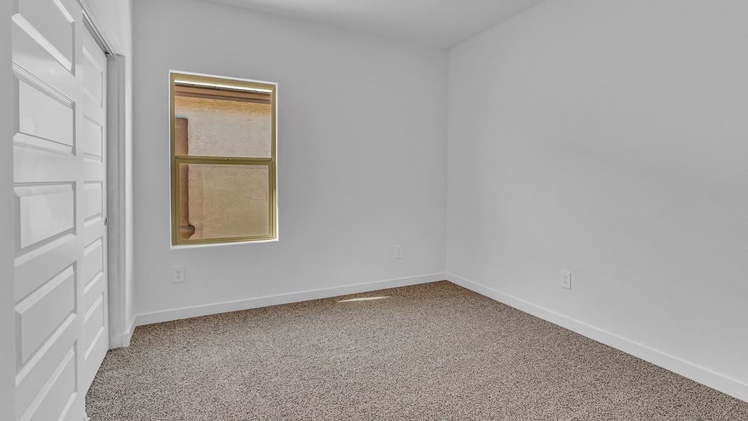 Spacious, unfurnished interior of a new home in The Oasis at Rocking K, Vail (Image 40).