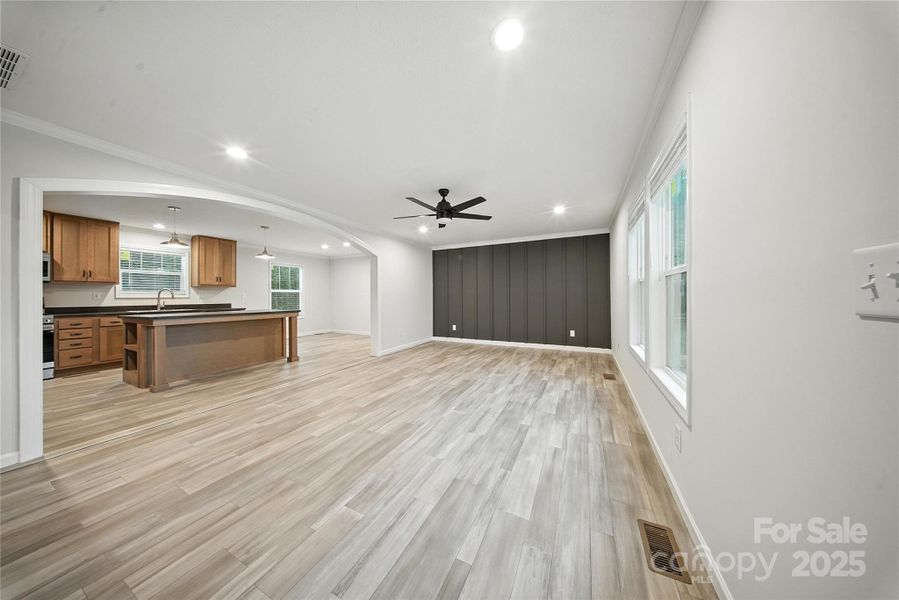 Spacious, unfurnished interior of a new home in , Dallas (Image 12). Spacious, unfurnished interior of a new home in , Dallas (Image 12).