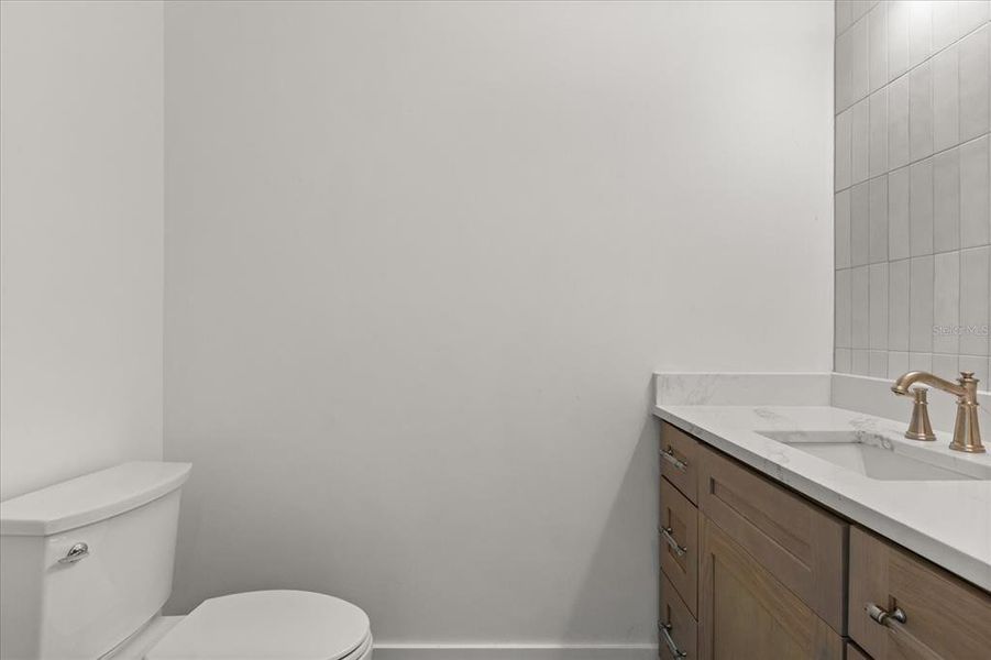 Furnished interior view inside a new home in , Winter Park (Image 8).