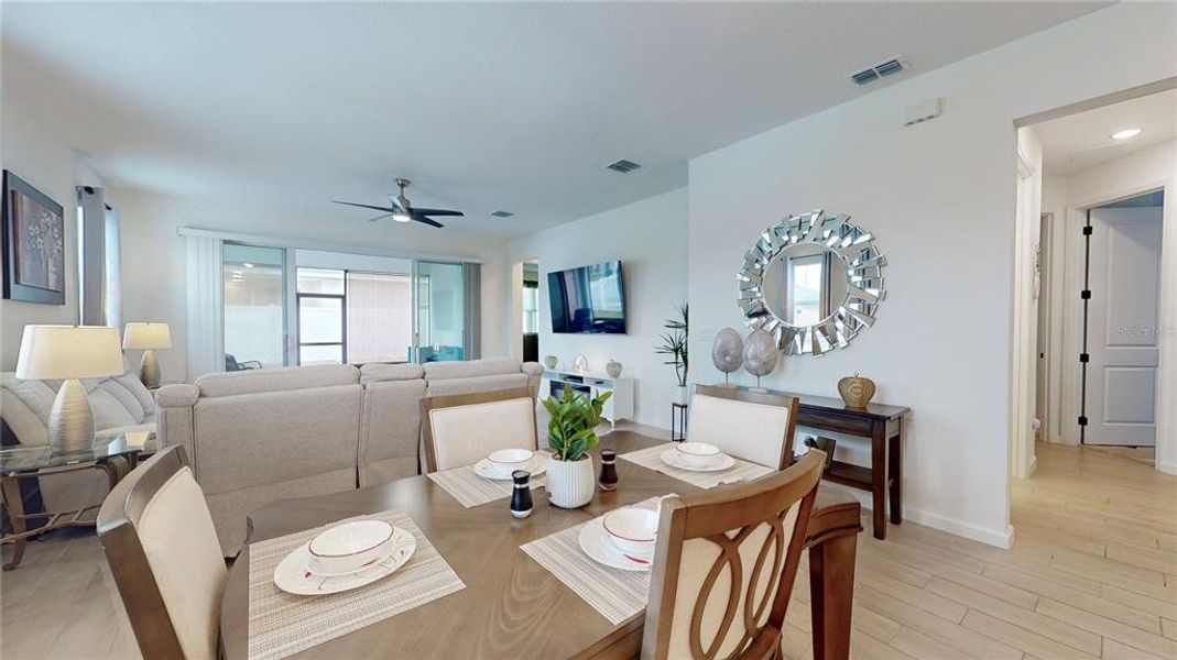 Furnished interior view inside a new home in , Winter Haven (Image 34).