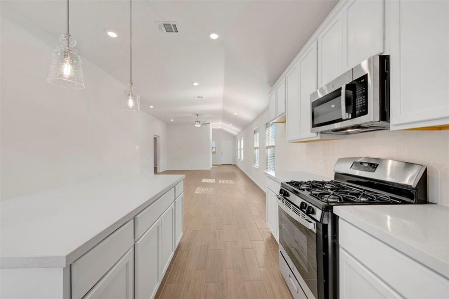 Furnished interior view inside a new home in Mobberly Farms, Pilot Point (Image 14).
