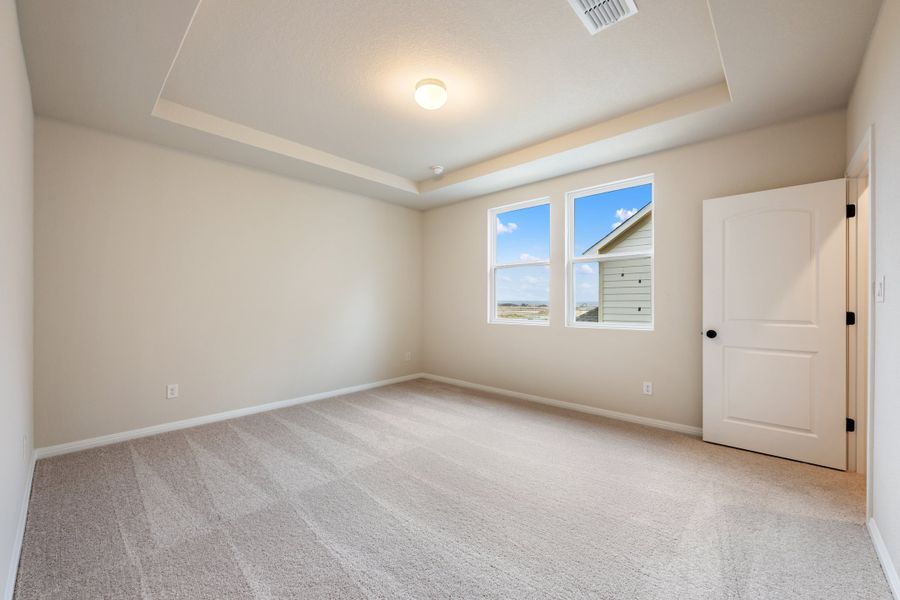 Representative unfurnished interior of a home built from the Robin by Ashton Woods in The Cottages at Lariat, Liberty Hill (Image 45). Representative unfurnished interior of a home built from the Robin by Ashton Woods in The Cottages at Lariat, Liberty Hill (Image 45).
