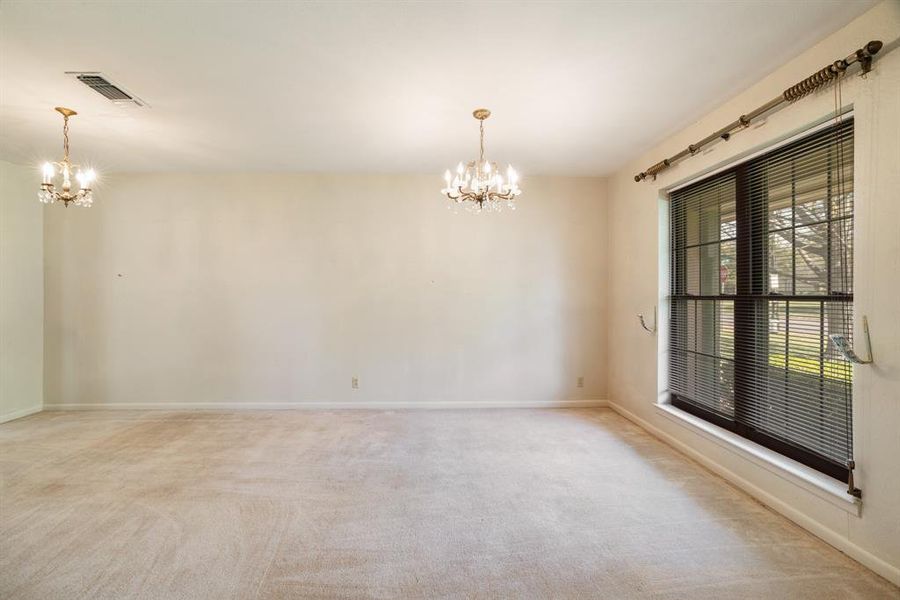 Spacious, unfurnished interior of a new home in , Paris (Image 10).