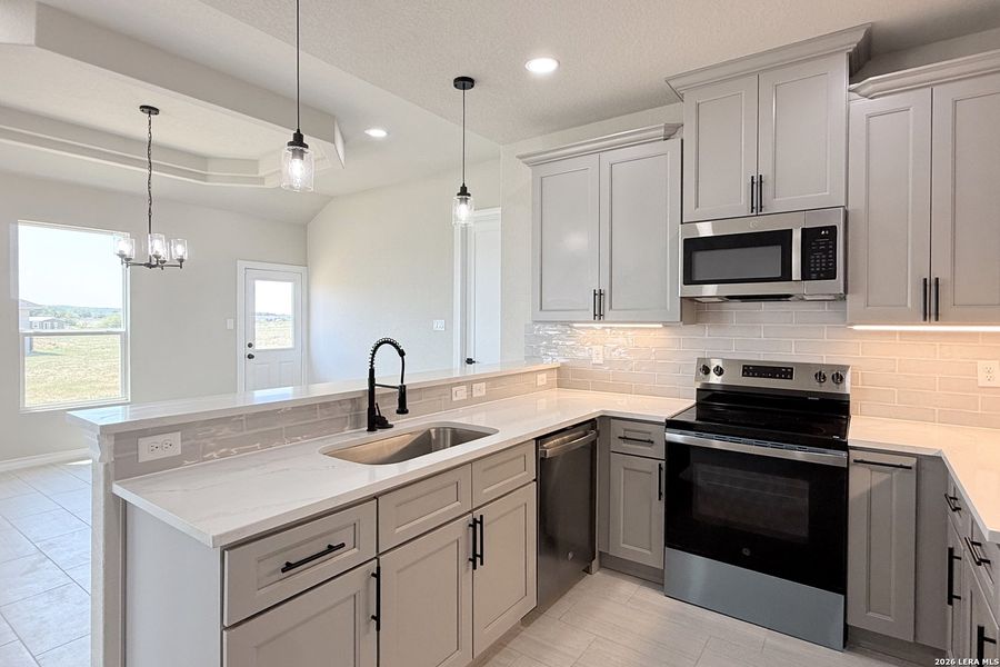 Furnished interior view inside a new home in , La Vernia (Image 7).