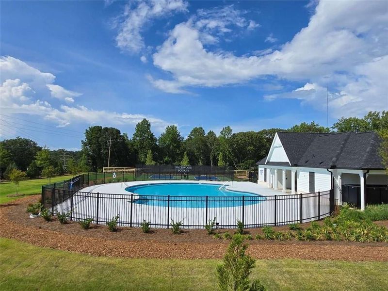 Community amenities in Sherwood Square, Flowery Branch (Image 14).