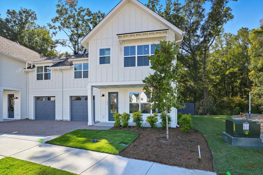 Front exterior of a new home in Hayes Park, Johns Island, SC, highlighting curb appeal (Image 18).