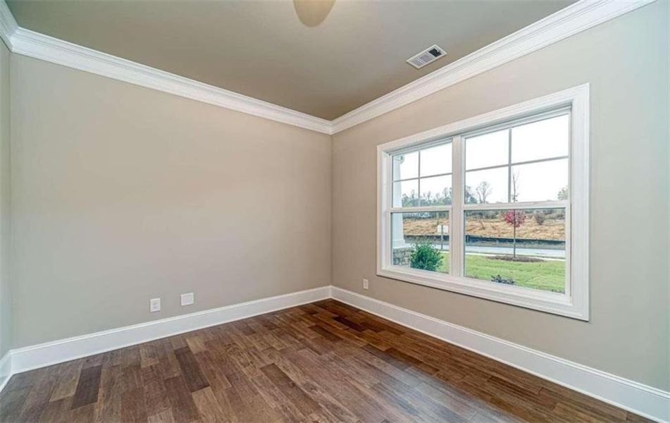 Spacious, unfurnished interior of a new home in , Jefferson (Image 18).