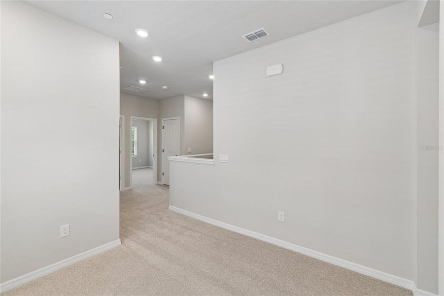 Spacious, unfurnished interior of a new home in , Orlando (Image 30). Spacious, unfurnished interior of a new home in , Orlando (Image 30).