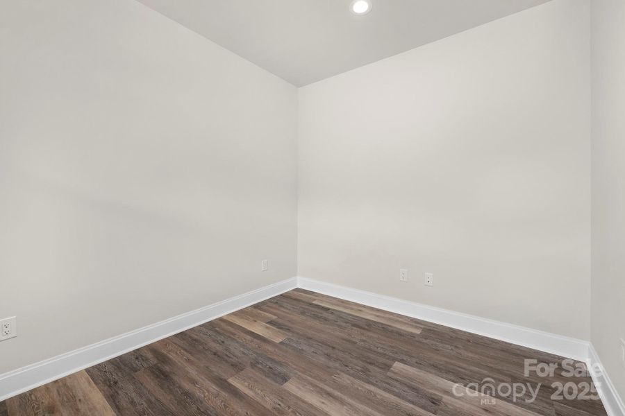 Spacious, unfurnished interior of a new home in , Charlotte (Image 28).