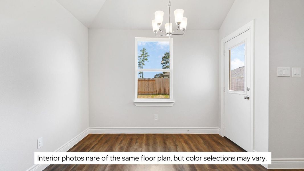 Spacious, unfurnished interior of a new home in Lexington Heights, Willis (Image 21).