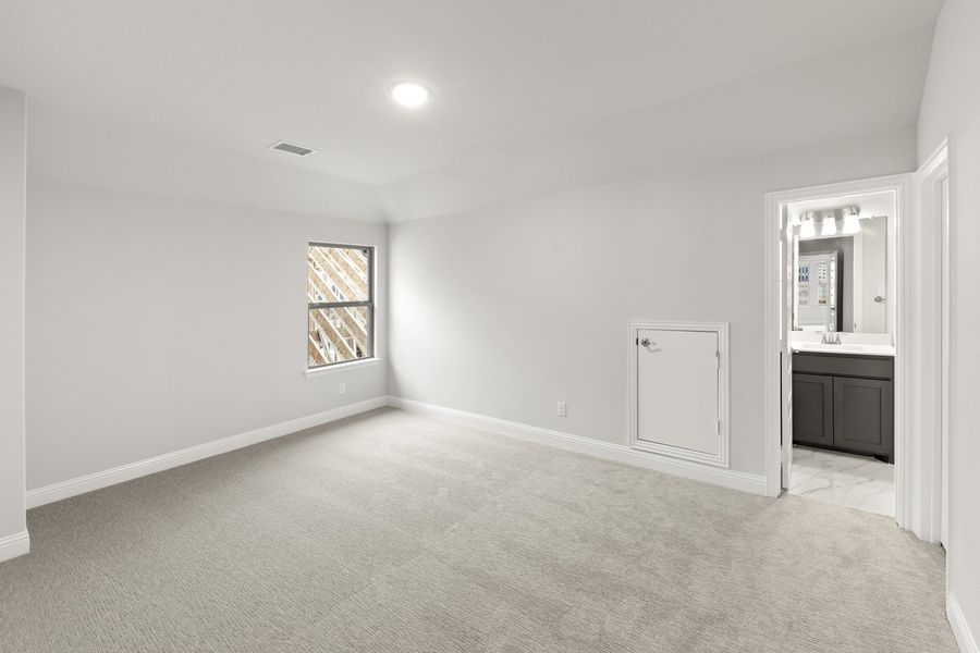 Spacious, unfurnished interior of a new home in Providence Cove, McKinney (Image 24). Spacious, unfurnished interior of a new home in Providence Cove, McKinney (Image 24).