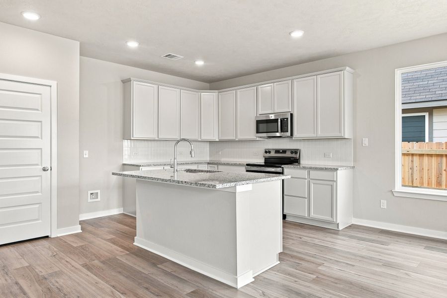Furnished interior view inside a new home in Gourd Creek, Bryan (Image 4).