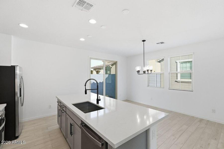 hj-az-phoenix-parkside-villas-cc-rm1-lot