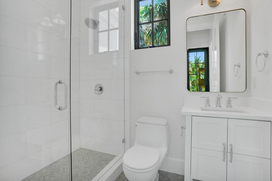 Guest Bathroom Guest Bathroom