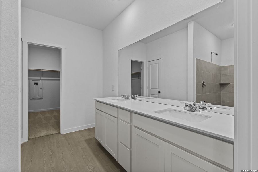 Furnished interior view inside a new home in Grace Valley, Cibolo (Image 10).