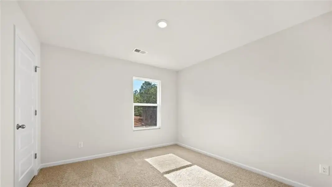 Spacious, unfurnished interior of a new home in Poplar Preserve, Newnan (Image 23). Spacious, unfurnished interior of a new home in Poplar Preserve, Newnan (Image 23).