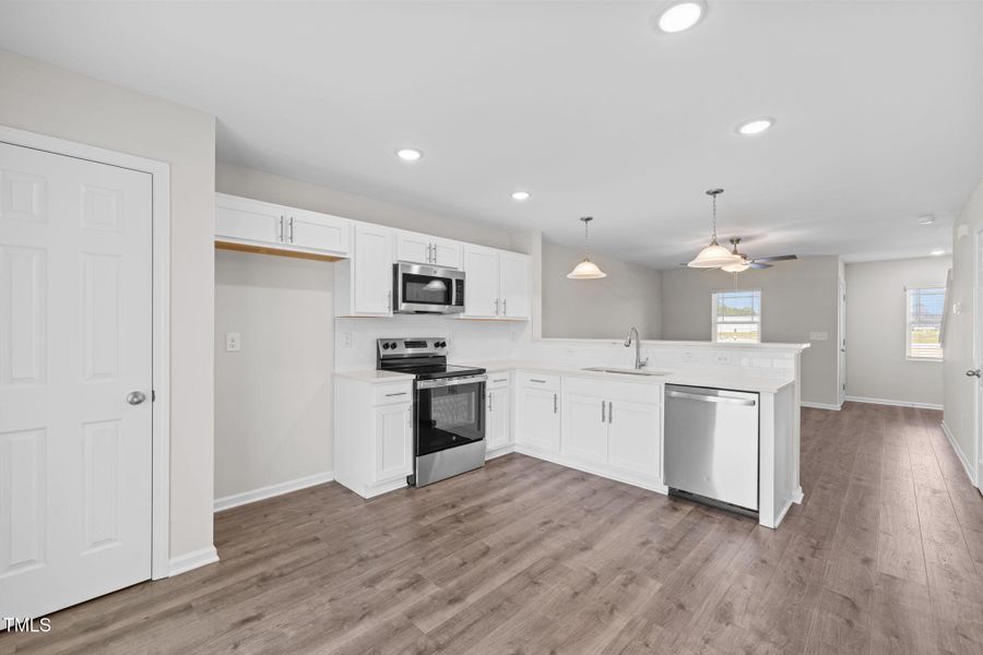 11-web-or-mls-5Z8A1366