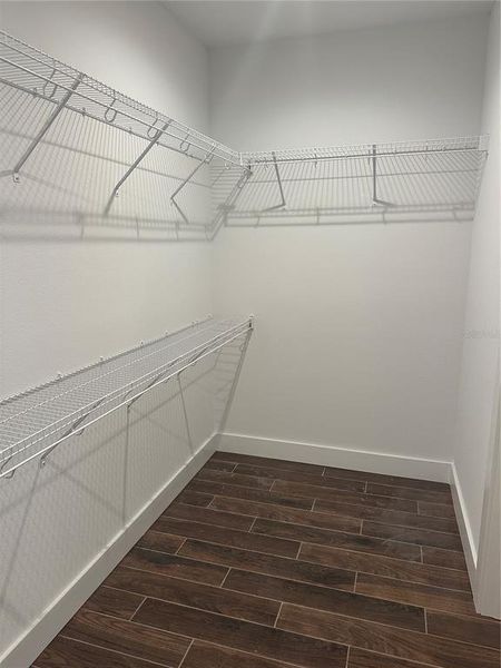 Spacious, unfurnished interior of a new home in , Valrico (Image 22).