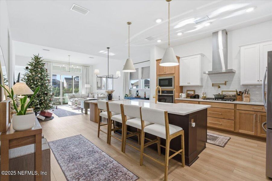 Furnished interior view inside a new home in , Jacksonville (Image 5).