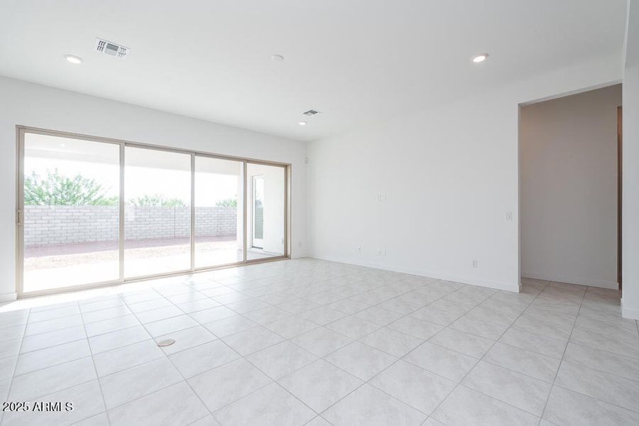 Tri Pointe Blossom Rock 554 - Great Room Tri Pointe Blossom Rock 554 - Great Room