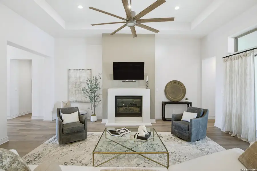 Furnished interior view inside a new home in Esperanza - 80' & 90', Boerne (Image 10). Furnished interior view inside a new home in Esperanza - 80' & 90', Boerne (Image 10).