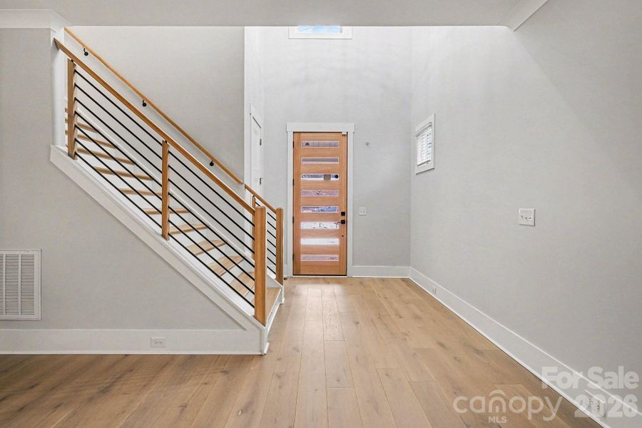 Spacious, unfurnished interior of a new home in , Charlotte (Image 18).