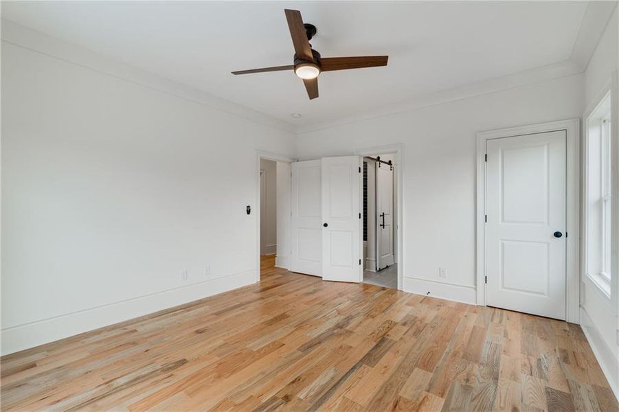 Spacious, unfurnished interior of a new home in , Atlanta (Image 52).