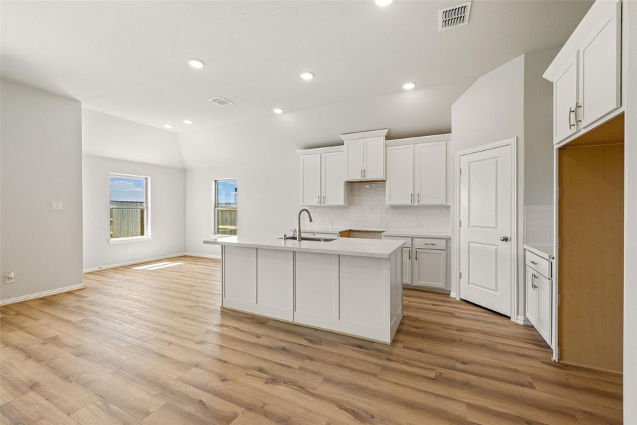 Furnished interior view inside a new home in River Ranch, Dayton (Image 11).