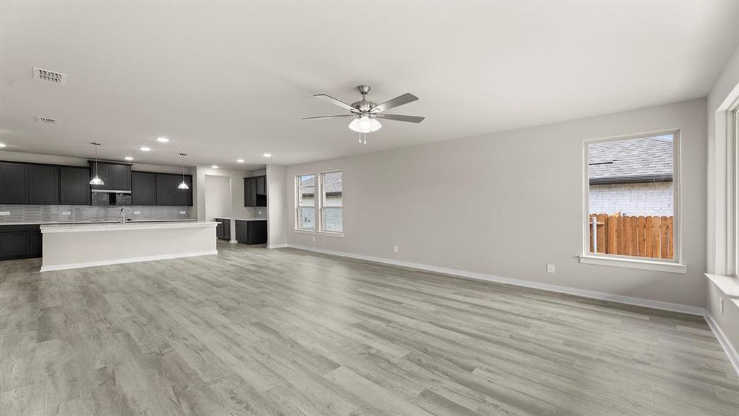 17. 1101 Rushing - Family (3)