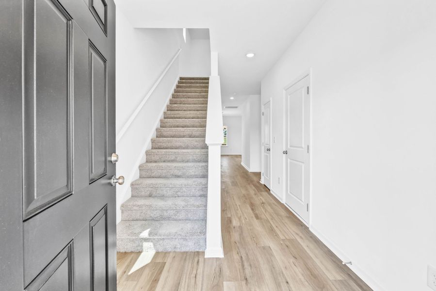 Spacious, unfurnished interior of a new home in The Oaks, Clarksville (Image 10). Spacious, unfurnished interior of a new home in The Oaks, Clarksville (Image 10).