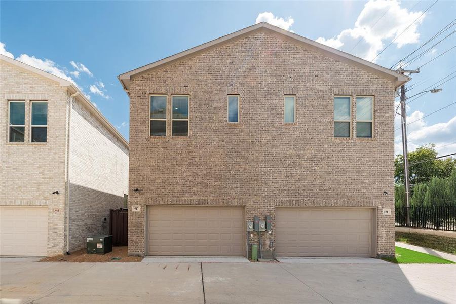 Image 31 of a home in Collin Creek.
