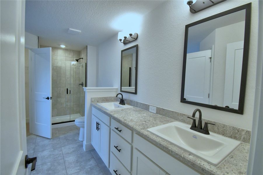 Furnished interior view inside a new home in Cadence Crossing, Auburndale (Image 11).