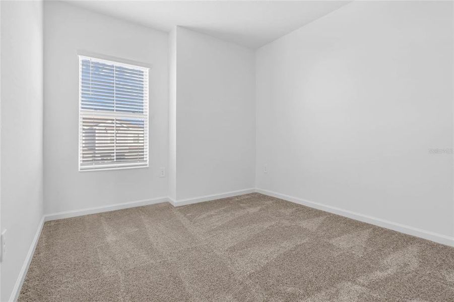 Spacious, unfurnished interior of a new home in , Davenport (Image 12).