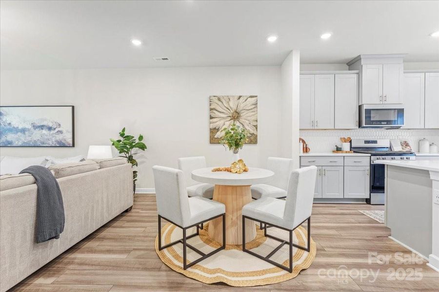 Dining area Dining area