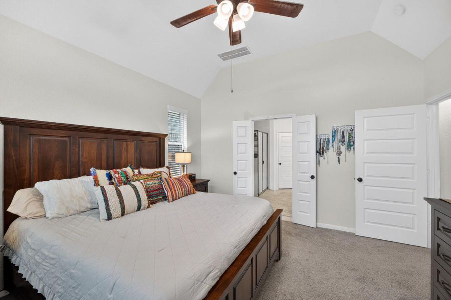 Furnished interior view inside a new home in The Commons at Sedona, League City (Image 15). Furnished interior view inside a new home in The Commons at Sedona, League City (Image 15).
