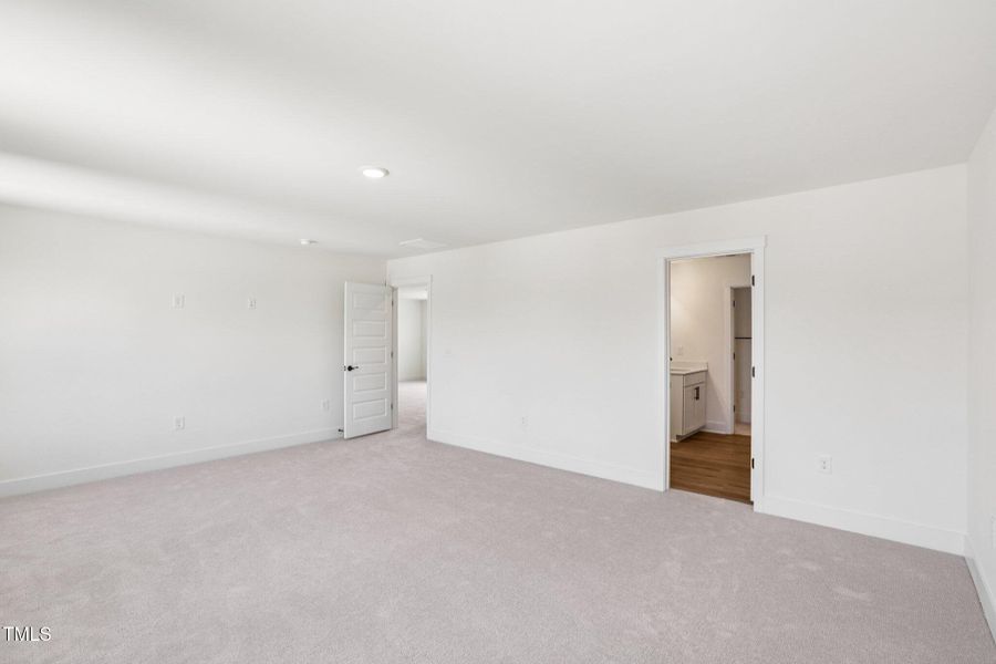 32-web-or-mls-176 Alden Wy-S3007-032 32-web-or-mls-176 Alden Wy-S3007-032