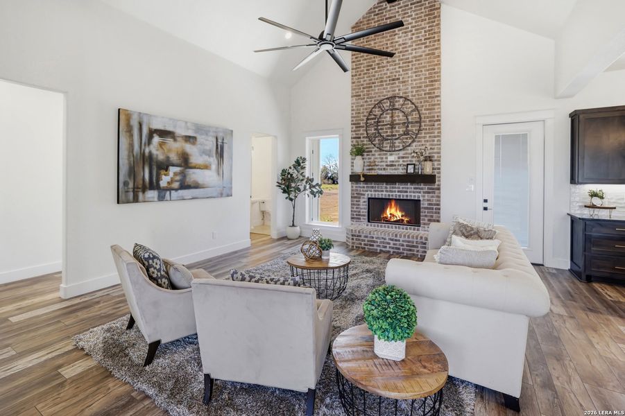 Furnished interior view inside a new home in Century Oaks, Seguin (Image 5).