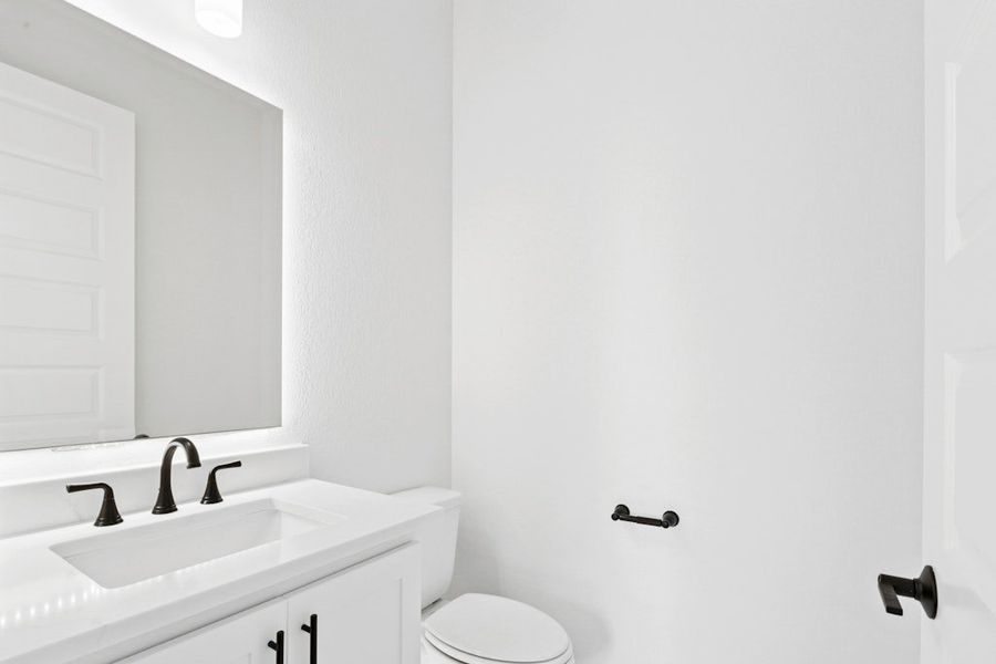 Furnished interior view inside a new home in Santa Rita Ranch, Liberty Hill (Image 11).